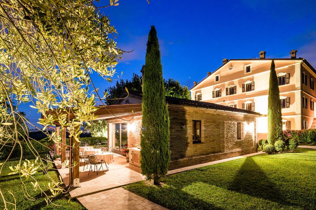 Poggio Antico Apartment Monte San Vito Luaran gambar