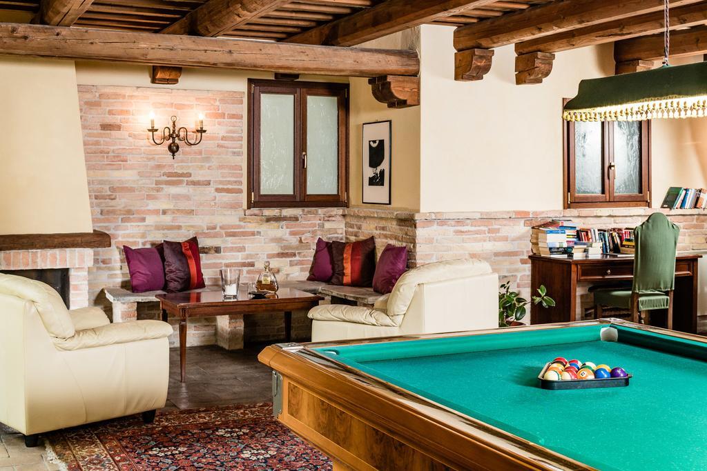 Poggio Antico Apartment Monte San Vito Luaran gambar
